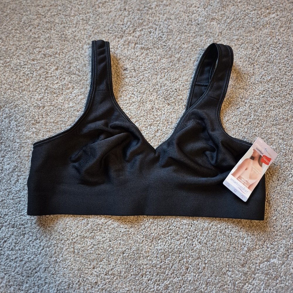 ❤️‍🔥New Hanes Medium Smart Comfort No Wire Black Soft Bra NWT
